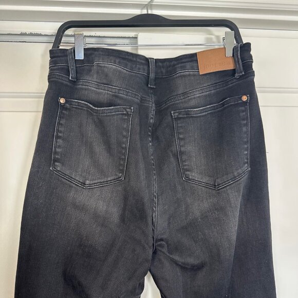 Judy Blue 90's Washed Black High Waist Straight Leg Jeans 13/31 Petite - Picture 8 of 15